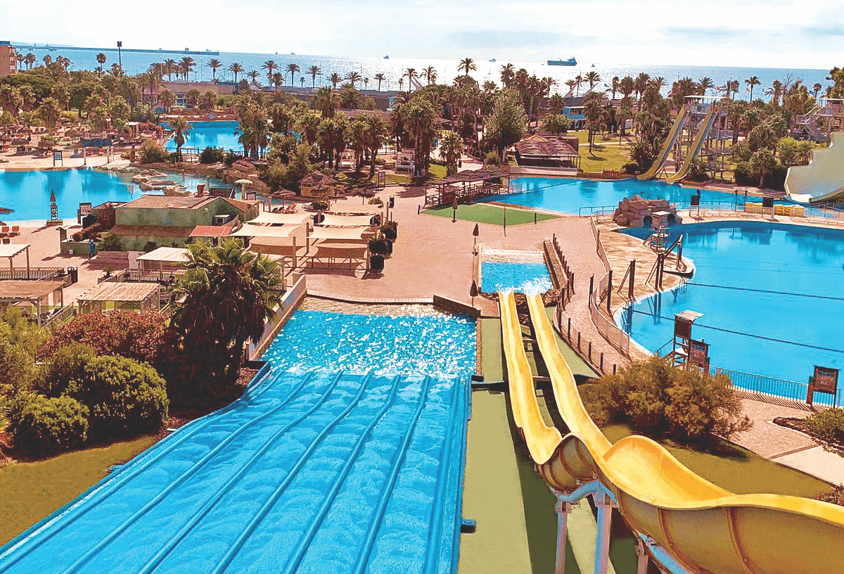 A landscape photo of the waterpark scene at Aquasplash Estival resort