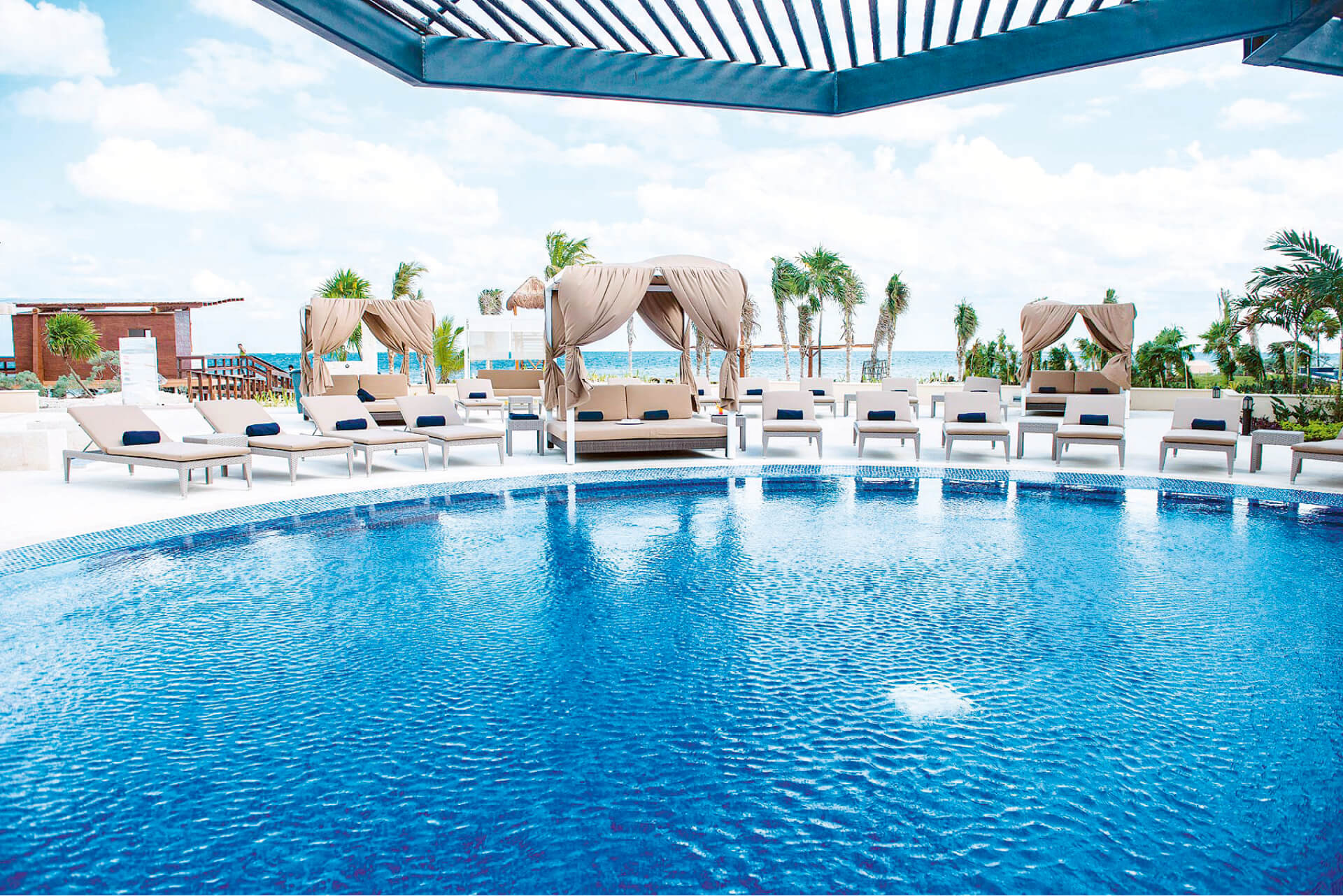 Hideaway at Royalton Riviera Cancun Hotel, Mexico - Holiday Hypermarket