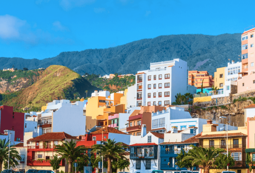 10 Reasons to Visit La Palma Holiday Hypermarket